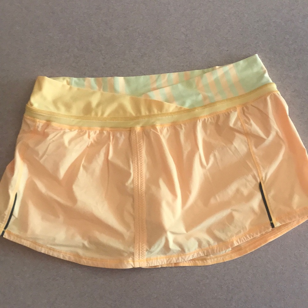 EUC Lululemon lemon yellow tennis skirt sz 10